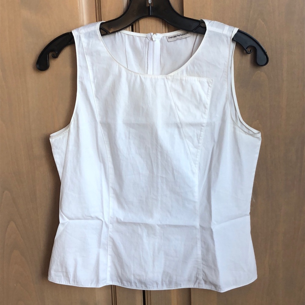 Vintage new Emporio Armani crisp cotton cropped length sleeveless shell blouse